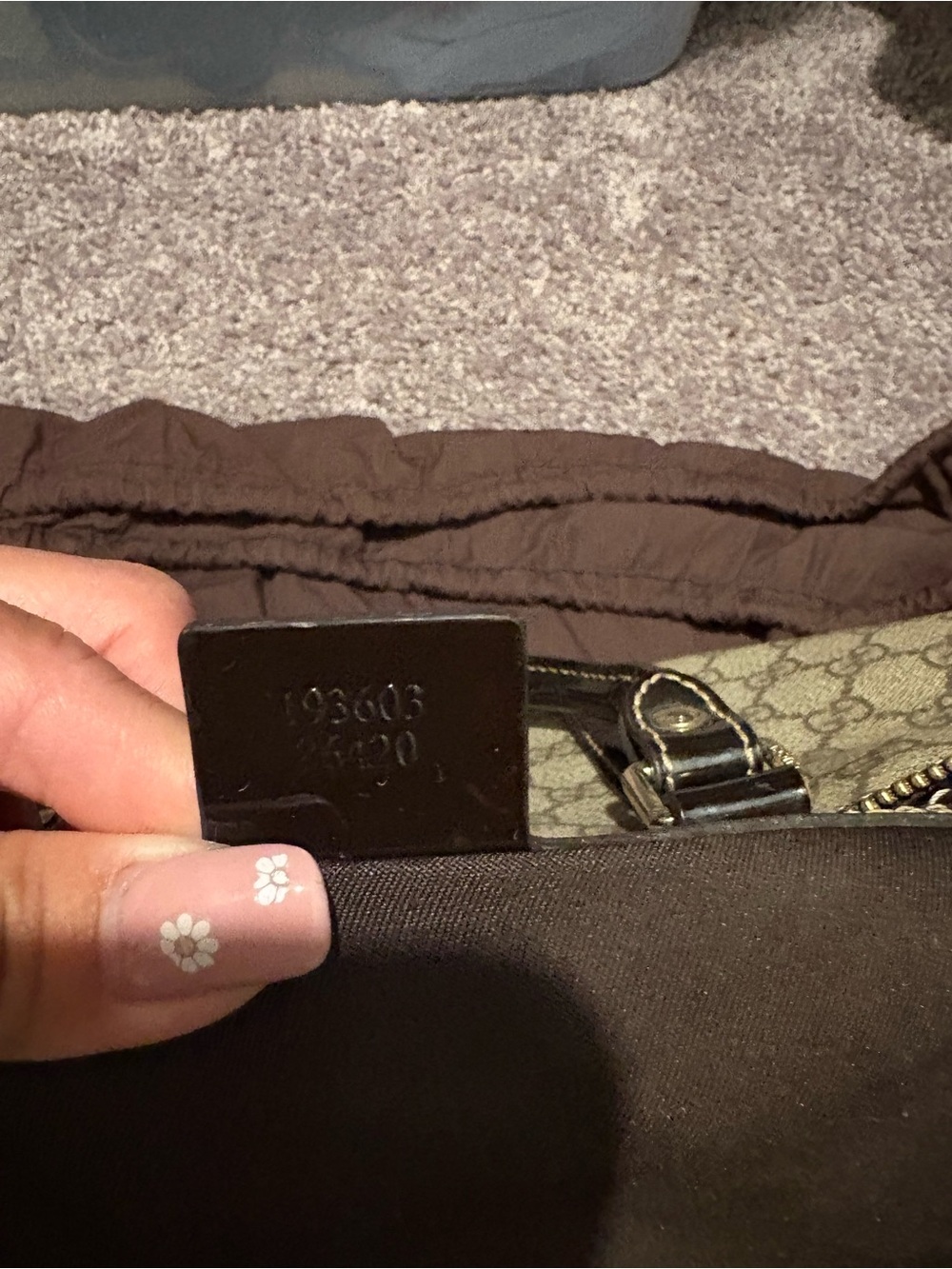 Gucci Brown GG Canvas Tote Bag - Picture 3 of 4